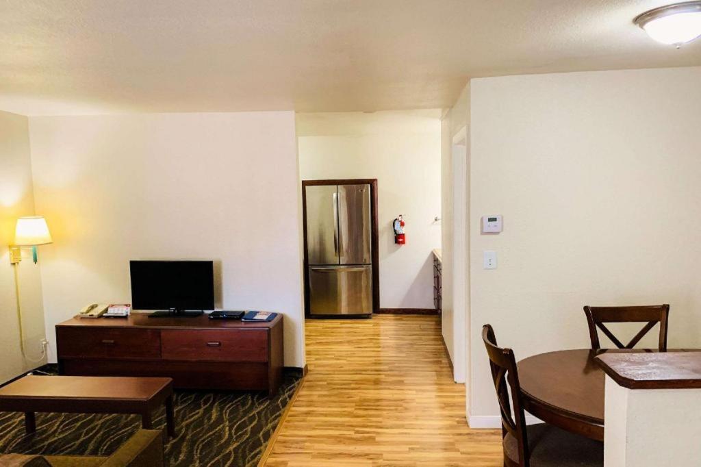 Rodeway Inn & Suites Sheridan Εξωτερικό φωτογραφία